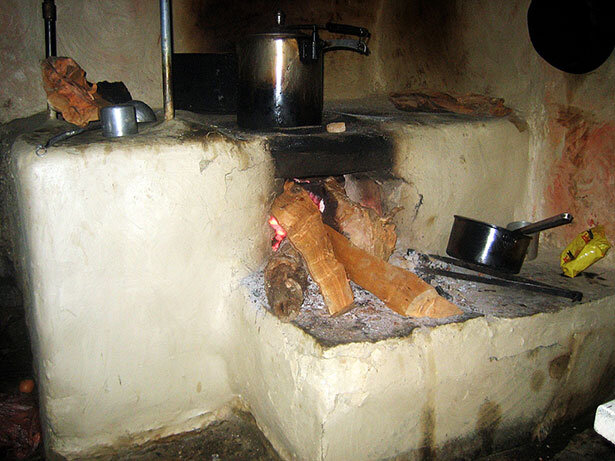 Cocina típica en el Himalaya nepalí