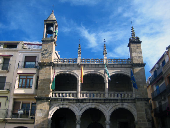 palacio_municipal_plasencia