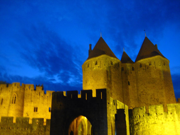 carcassone_noche