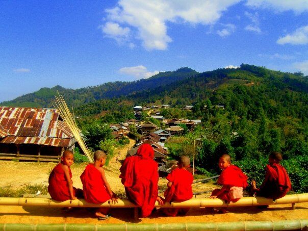 Niños Monjes en Birmania