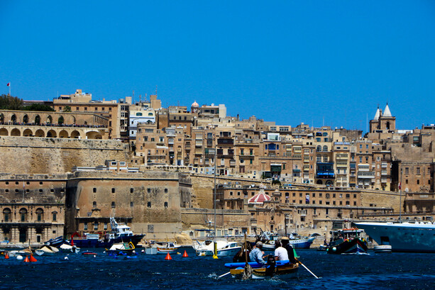 Paseo en Dghajsa por el puerto de La Valletta, Malta