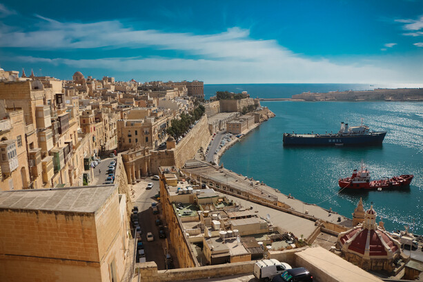 La Valletta desde Upper Barrakka Gardens (al fondo, Lower Barrakka Gardens), Malta