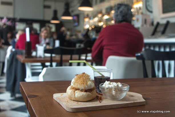 De Tapas por Galicia, Huevo de Cine, Bla Bla Café Ferrol