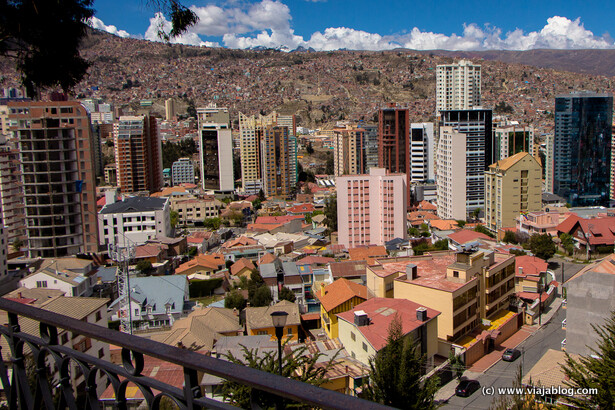 Rincón de La Paz desde un mirador, Bolivia