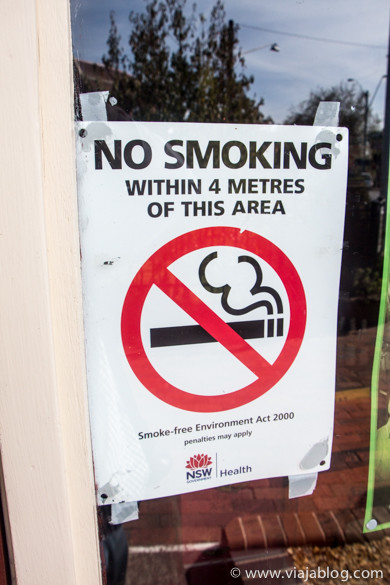 Smoke Flies: No Smoking within 4 Meters of the Gate, Blackheath, Australia