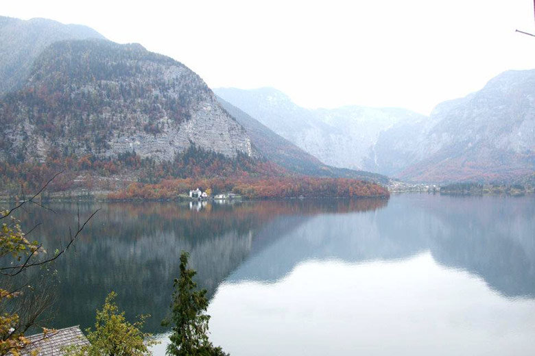 montanas-lago-austria