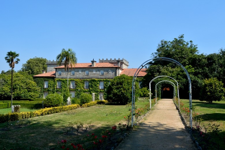 Vistas traseras al Pazo Museo Quiñones de León, Castrelos, Vigo, Galicia