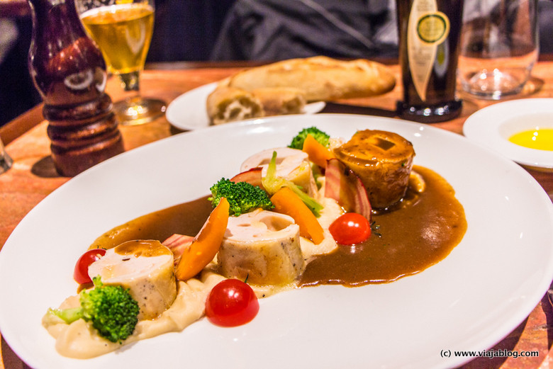 Roulade Pollo La Quincaillerie Restaurante Bruselas