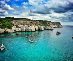 Bahía Turquesa en Menorca [Foto: Gassflor/Pixabay ]