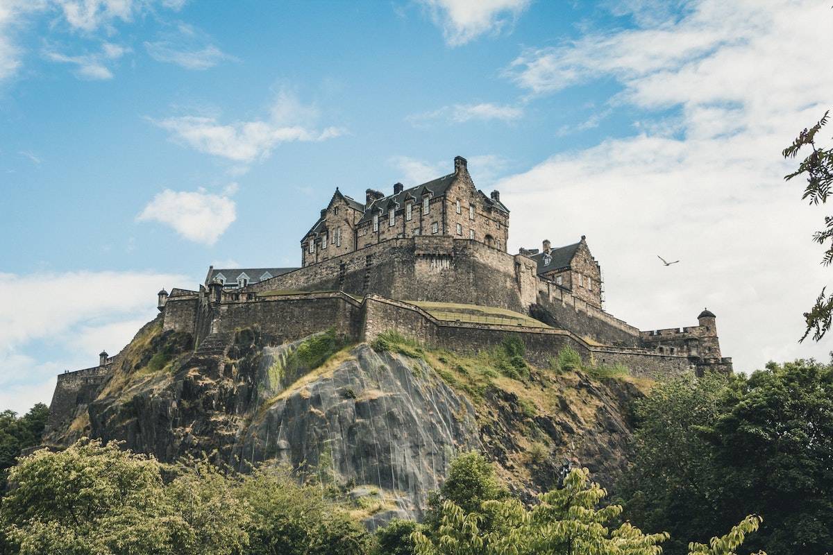 El Castillo de Edimburgo [Foto: Jörg Angeli/Unsplash]