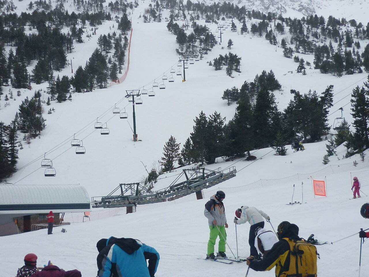 esquí alpino en los Pirineos Baqueira